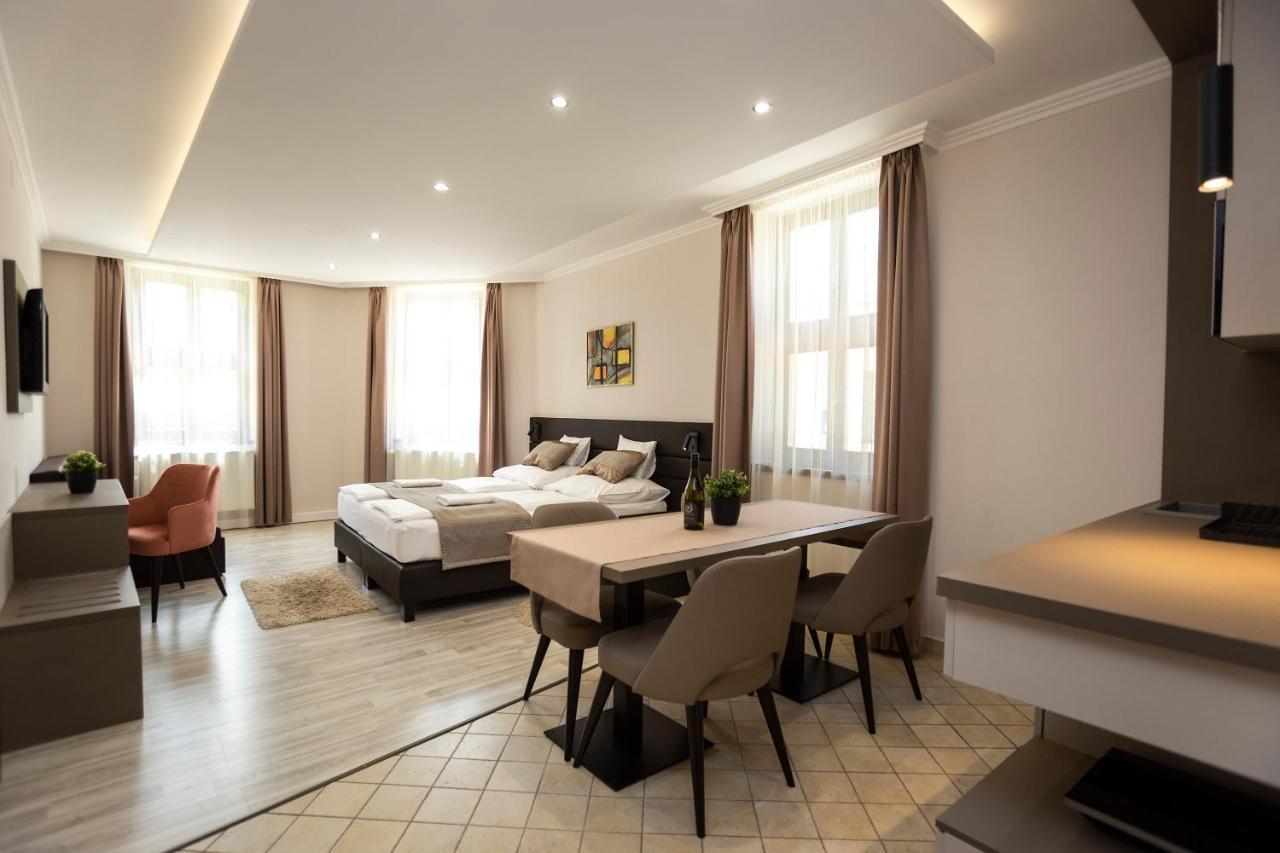 Vegvar Spa Apartman Gyula Εξωτερικό φωτογραφία