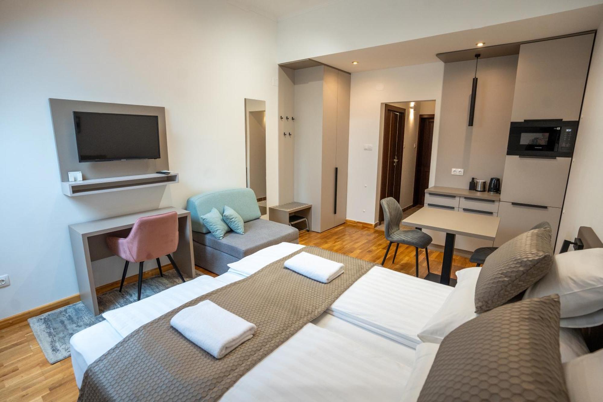 Vegvar Spa Apartman Gyula Εξωτερικό φωτογραφία