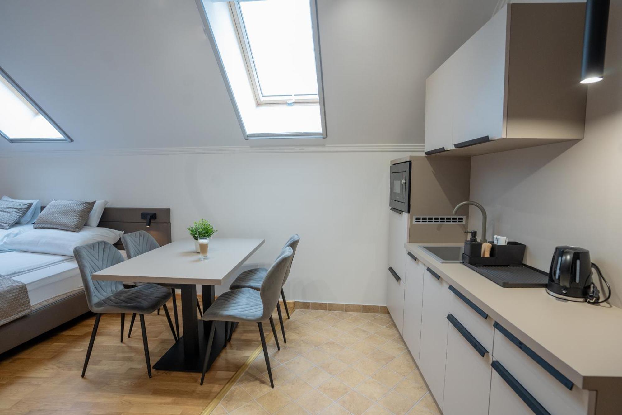 Vegvar Spa Apartman Gyula Εξωτερικό φωτογραφία