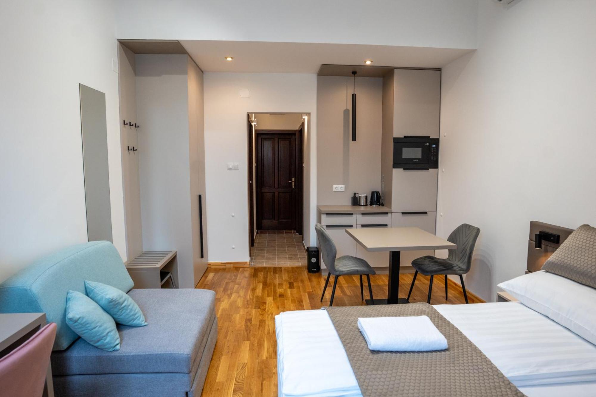 Vegvar Spa Apartman Gyula Εξωτερικό φωτογραφία