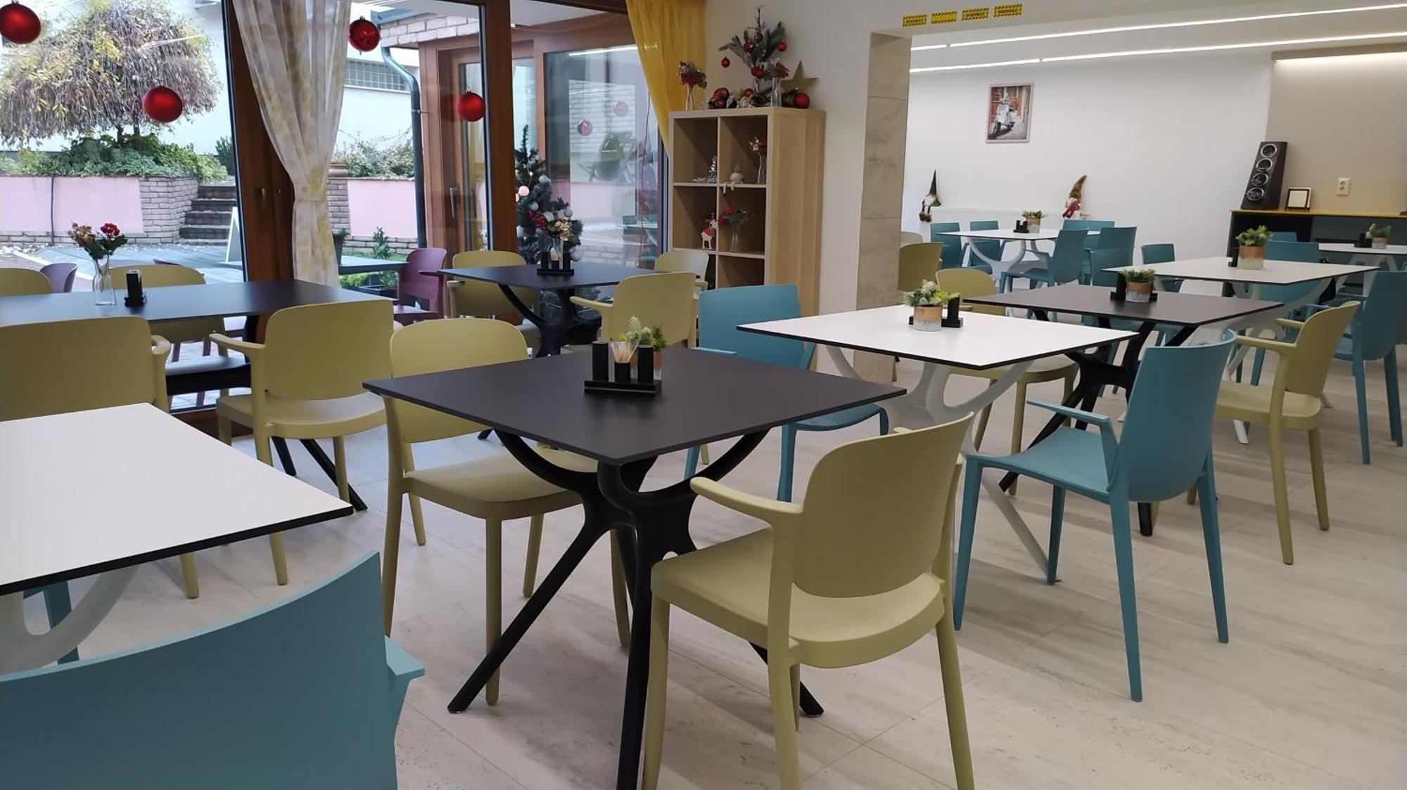 Vegvar Spa Apartman Gyula Εξωτερικό φωτογραφία